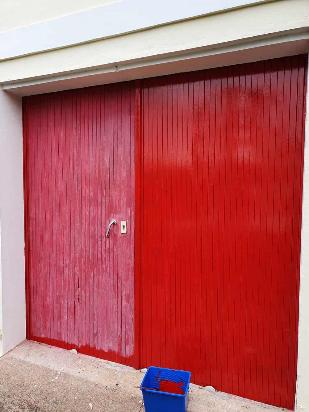 Peinture boiserie garage